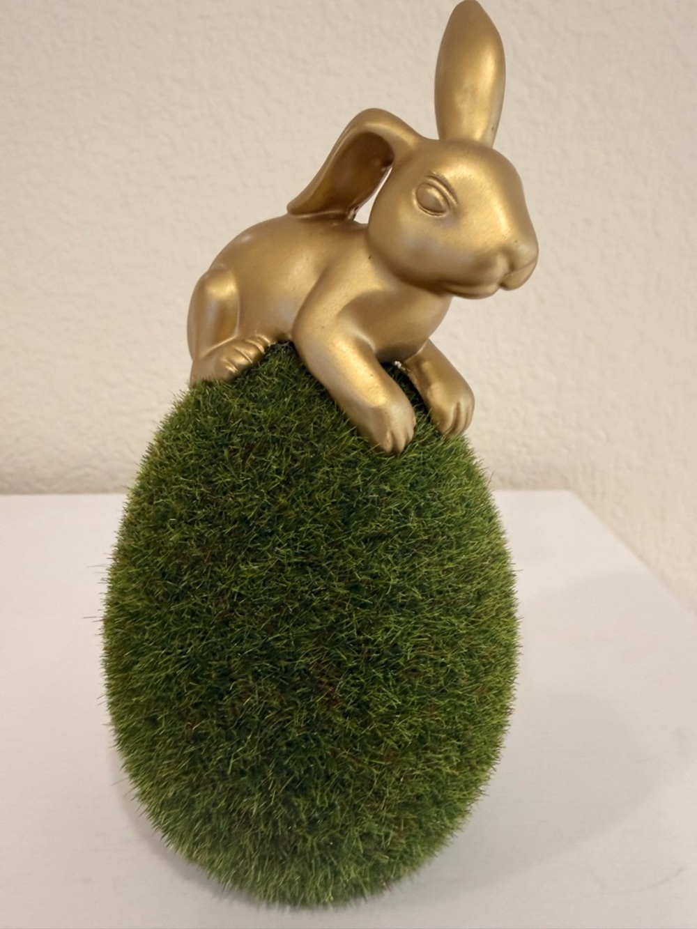 Easter Gold Bunny on Moss Egg - Picture 4 of 4